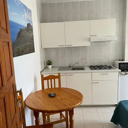Tanajara Apartment *
