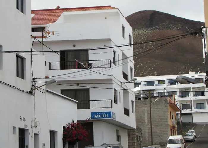 Tanajara Apartment